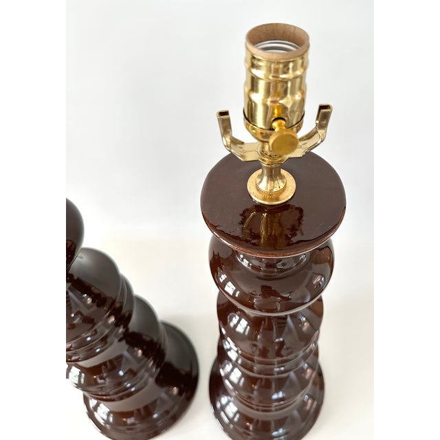 Chocolate 1960s Large Glossy Brown MId Century Modern Ribbed Ceramic Table Lamps - a Pair For Sale - Image 8 of 15