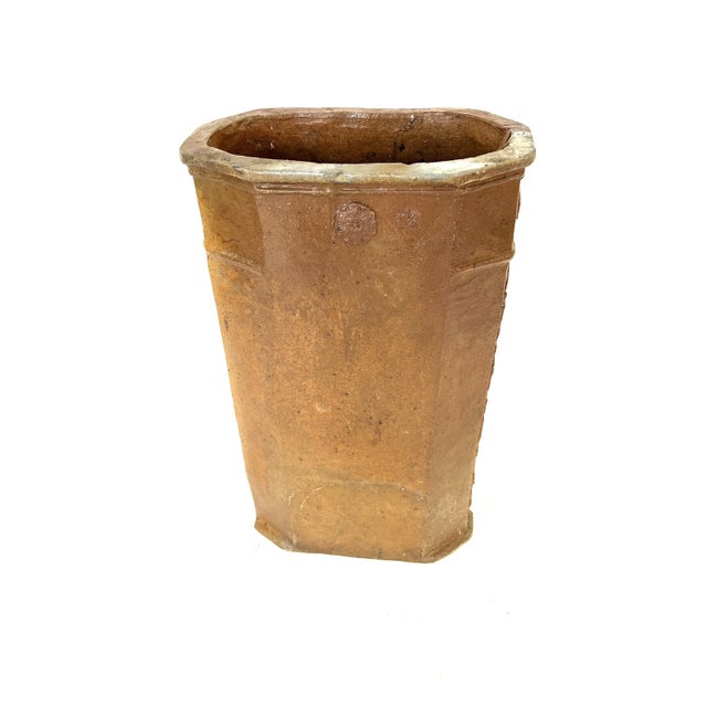 Terracotta Water Fountain with Floral Decoration and Medici Cup, 19th Century For Sale - Image 12 of 14