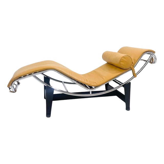 Lounge Chair Lc4 from Le Corbusier for Cassina, Cognac Leather, Italy, 2000 For Sale