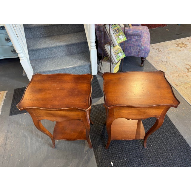 Vintage Birds Eye Maple Drop Leaf Table For Sale In Boston - Image 6 of 11
