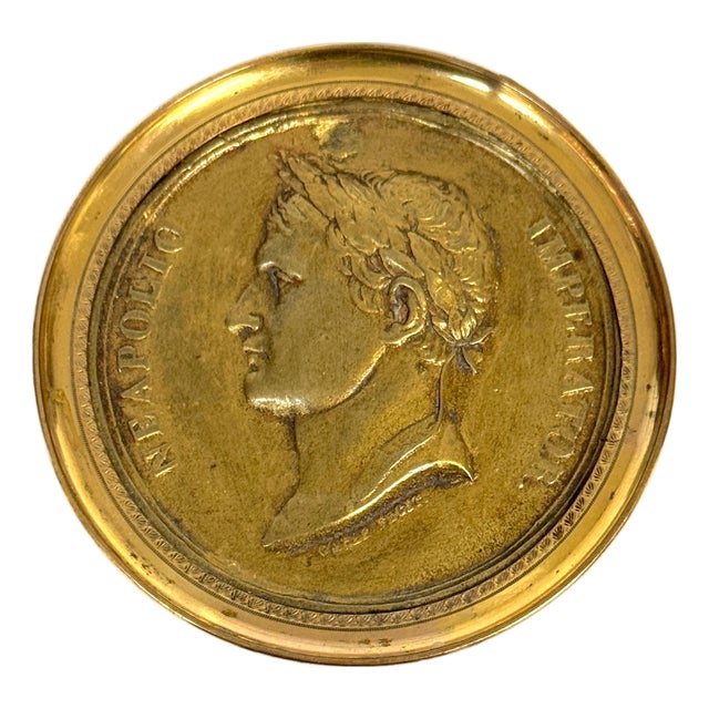 Napoleonic Gilt-Bronze Portrait Medallion Napoleon, by Carlier Fecit, 1804-1806 For Sale