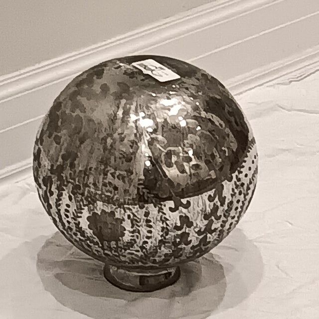 Mid-Century Modern Vintage Antique Mercury Glass Vase With Hand Painted Raised and Textured Gold Leaf Motif For Sale - Image 3 of 8