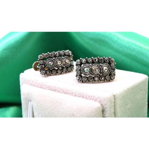 Gold and Silver Earrings with Flakes and Crowned Diamonds, Set of 2 For Sale - Image 4 of 9