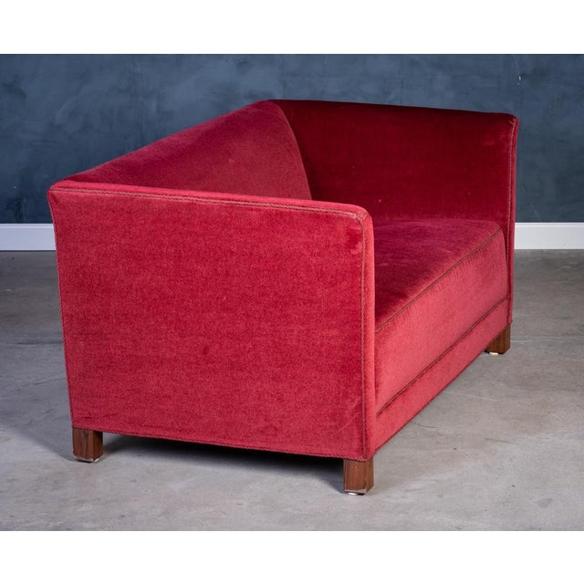 1950s Vintage Red Velvet Sofa, 1950s For Sale - Image 5 of 7