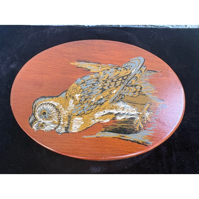 This charming vintage oval wooden trinket box features a beautifully hand-painted owl motif rendered in warm earth tones...
