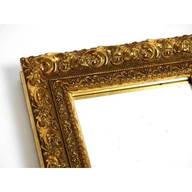 Gold Mid-Century Italian Gold-Plated Wooden Frame Wall Mirror For Sale - Image 8 of 18