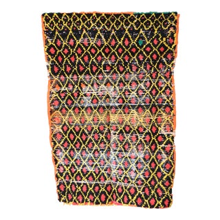 Moroccan Vintage Boujad Rug - 4'0" X 6'6" Ft For Sale