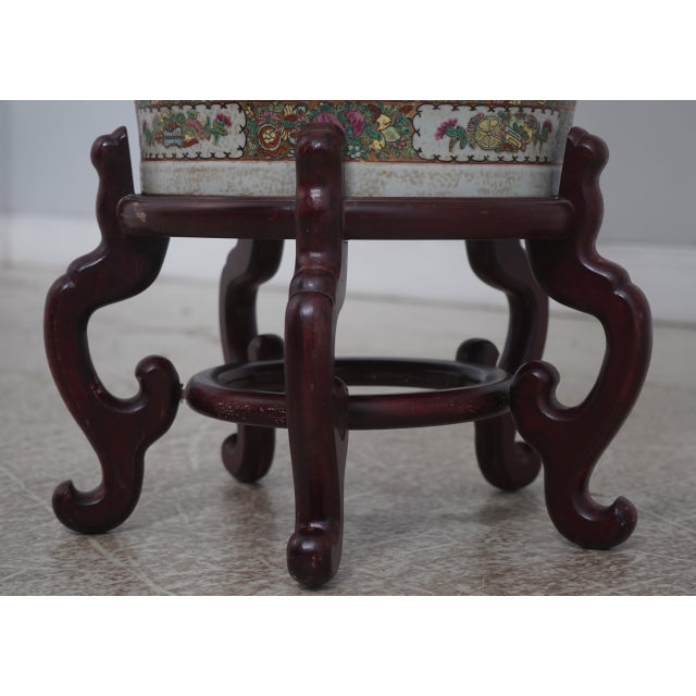 Large Chinese Porcelain Rose Medallion Floor Vase on Stand For Sale - Image 11 of 13