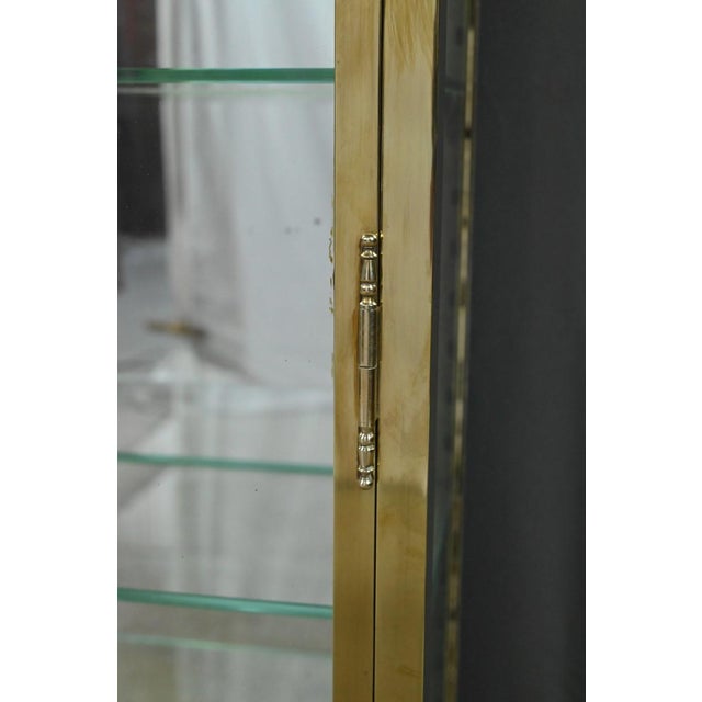 Gold Brass Display Case with Mirrored Back, Early 20th Century For Sale - Image 8 of 18