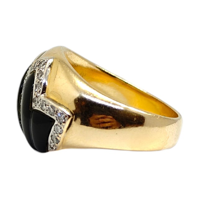 Metal Vintage 14k Gold Onyx & Diamond Foliate Design Ring, Size 6.75 For Sale - Image 7 of 12