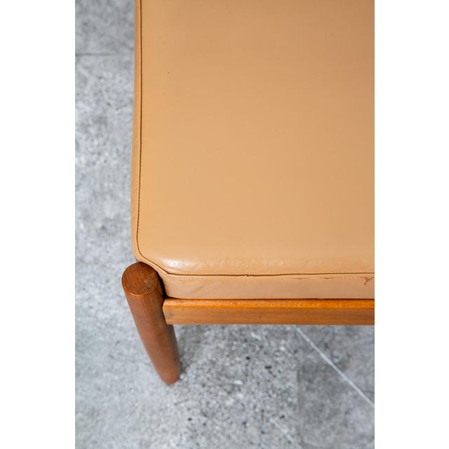 Mid Century Modern Ottoman Stool Tan Leather Vintage MCM Wood Frame Rectangular For Sale In Sacramento - Image 6 of 8
