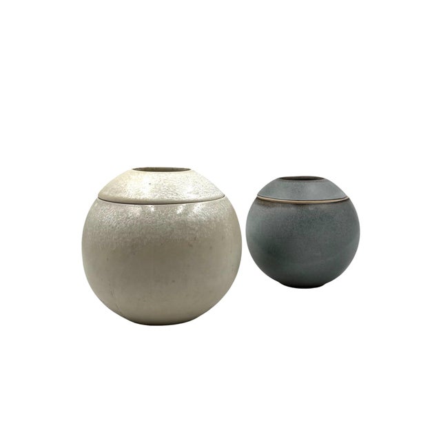 Mid-Century Modern Set of 2 Spherical Gres Vases, Franco Bucci Italy Ca. 1970 For Sale - Image 9 of 18