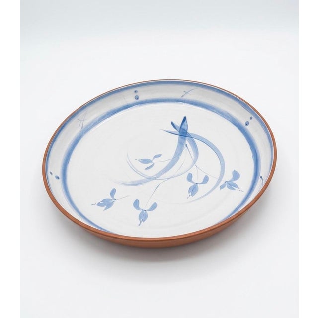 Vintage Spanish Hand-Painted Ceramic Serving Bowl With Floral Iris Motif For Sale - Image 4 of 9