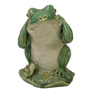 Handmade Light Green Small Ceramic Animal Frogs Figure Display Art