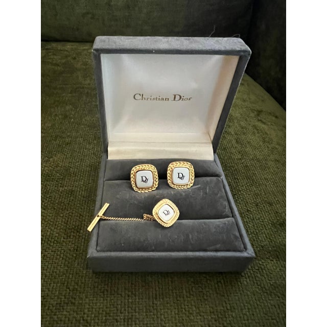 Rare Monsiuer Vintage Christian Dior Gold Plate Cufflinks & Tie Clip In Original For Sale - Image 18 of 18