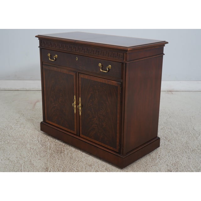 Age: Approx: 30 Years Old Details: Felt Lined Silverware Drawer Dovetailed Drawer Construction Quality Construction Top...