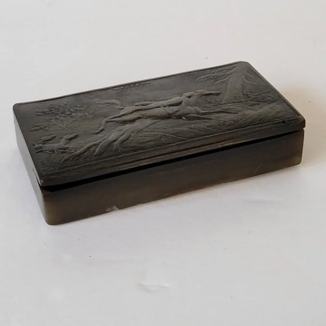 Early 19th Century Antique French Horn Snuff Box – Lord Byron’s Mazeppa Scene For Sale - Image 5 of 6