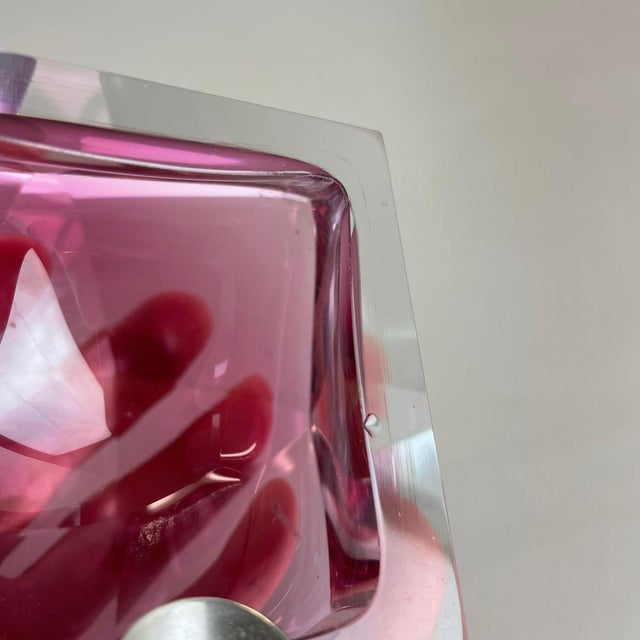 Italian Pink Diamond Bowl Ashtray from Flavio Poli, 1970s For Sale - Image 16 of 18