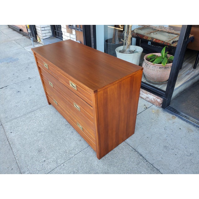 Brown Vintage Thomasville Dresser For Sale - Image 8 of 17