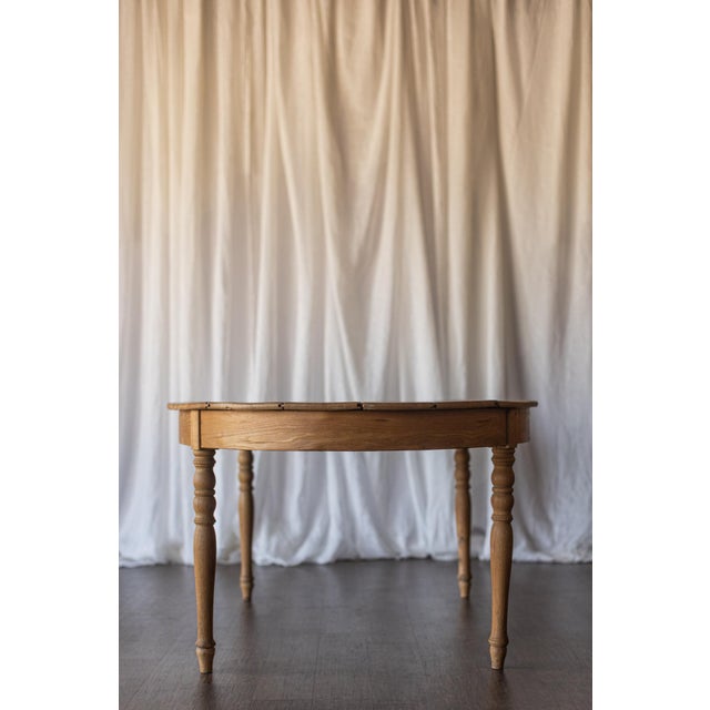Wood Early 20th Century Pine Louis Phillpe Oval Table For Sale - Image 7 of 14