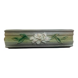 Vintage Roseville Pottery “Gardenia” Window Box Planter, Green, Shape 668-8 For Sale