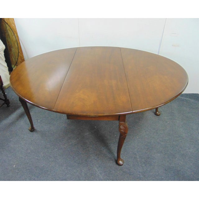 Kittinger Kittinger Cw117 Queen Anne Shell Carved Dropleaf Dining Table For Sale - Image 4 of 8