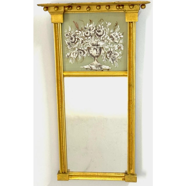 American Federal Églomisé and Giltwood Trapezoidal Pier Mirror For Sale - Image 4 of 10