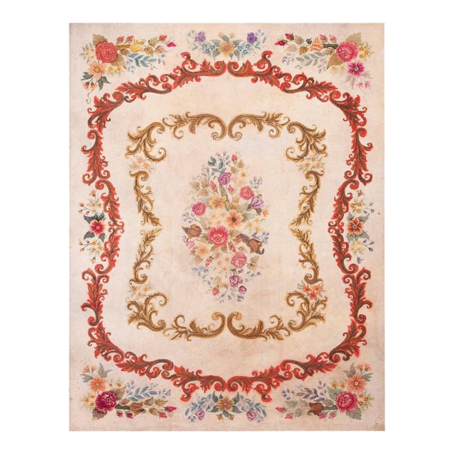 1930s American Hooked Rug ( 9' x 11'8" - 275 x 355 cm ) For Sale