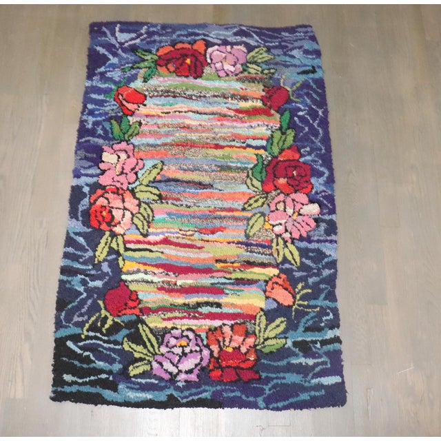 American Early 20th Century Zabihi Collection Dazzling Floral American Hooked Small Rug - 2'7" x 4'1" For Sale - Image 3 of 9