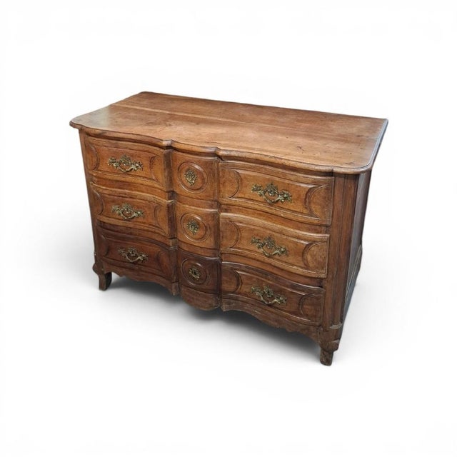18th Century Walnut Chest of Drawers, 1790 For Sale - Image 12 of 12