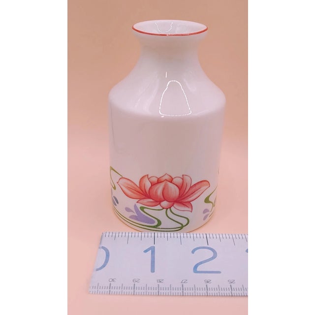 Mid-Century Modern 1990s Villeroy & Boch Florida Bud Vase For Sale - Image 3 of 7