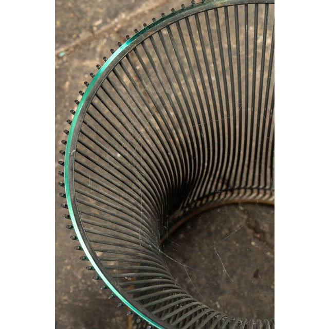 Mid-Century Warren Platner Wireframe Side Table by Knoll For Sale In Chicago - Image 6 of 6