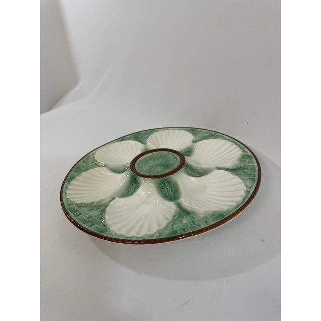 Art Deco 1930s French Longchamp Green and White Majolica Oyster Plate For Sale - Image 3 of 14
