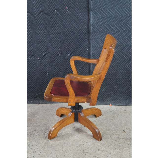 Antique Edwardian Quartersawn Oak Bankers Lawyers Desk Chair Leather Seat Swivel For Sale - Image 4 of 15