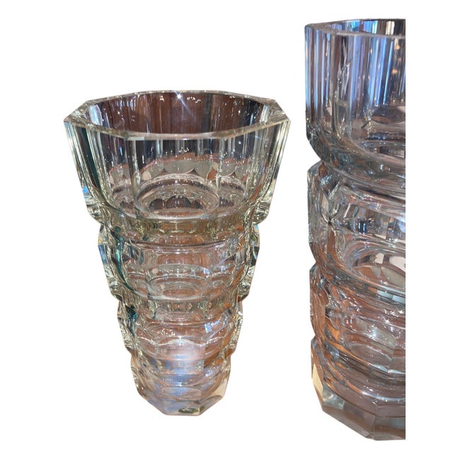 Transparent 1930s Set of 3 Art Deco Cut Crystal Vases in the Manner of Josef Hoffmann for Moser. For Sale - Image 8 of 13