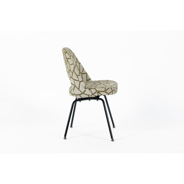 Eero Saarinen Executive Side Chair for Knoll Mid Century Modern Black Metal For Sale - Image 9 of 15