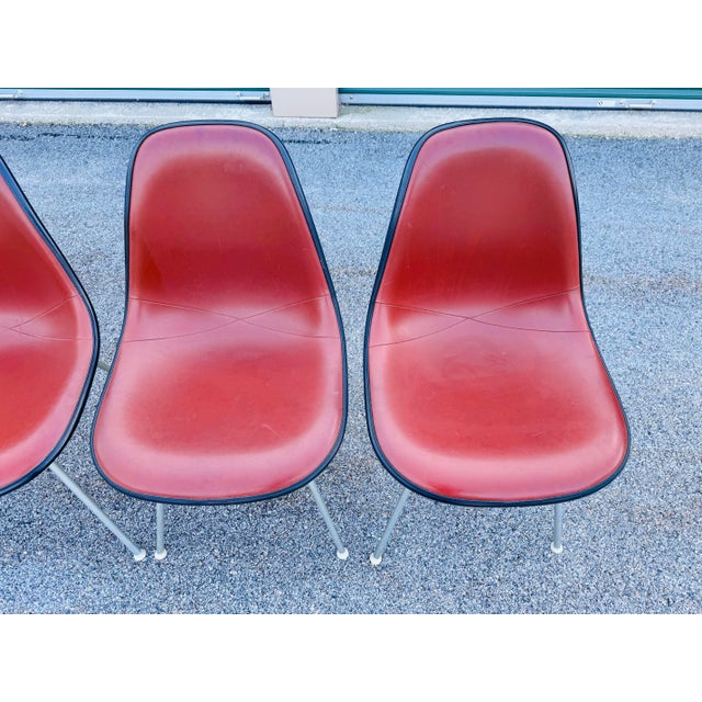 Vintage 1970s Herman Miller Shell Chairs With Alexander Girard Style Naugahyde, Set of 4 For Sale In Boston - Image 6 of 12