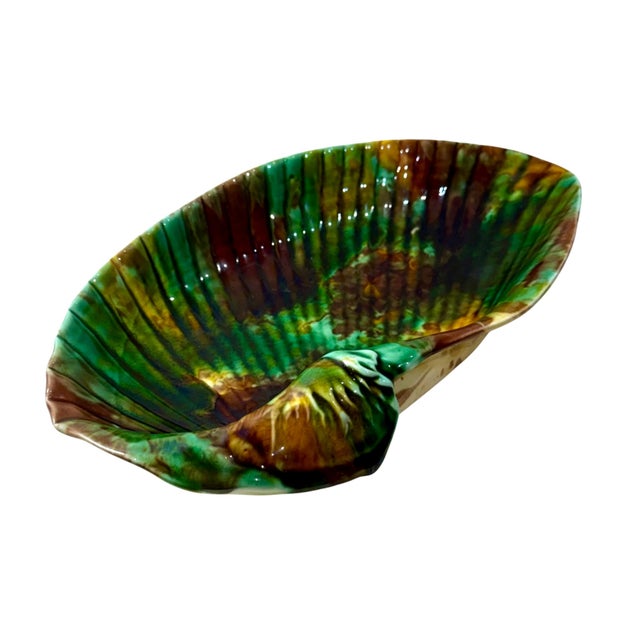 1900s Wedgwood Majolica Tortoiseshell Shell Serving Dish For Sale - Image 4 of 6