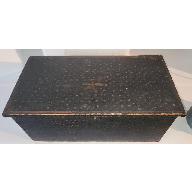 Folk Art 19thc Original Paint Decorated Box For Sale - Image 3 of 7