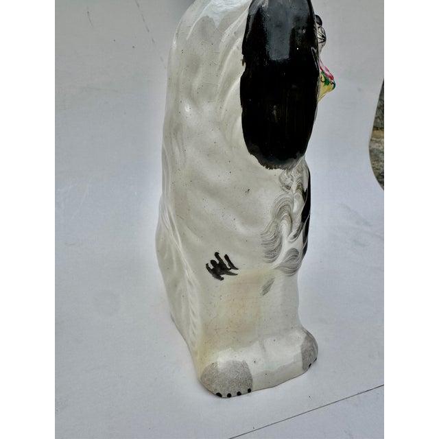 Staffordshire Flower Basket Spaniel Dogs, Pair, Black and White England 19th Century For Sale - Image 16 of 17