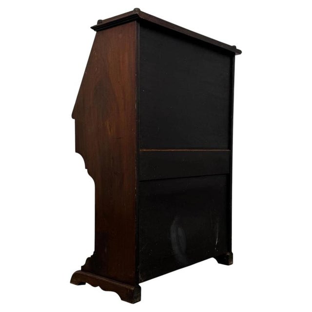 Antique 20th Century English Chippendale Mahogany Bureau For Sale - Image 11 of 15