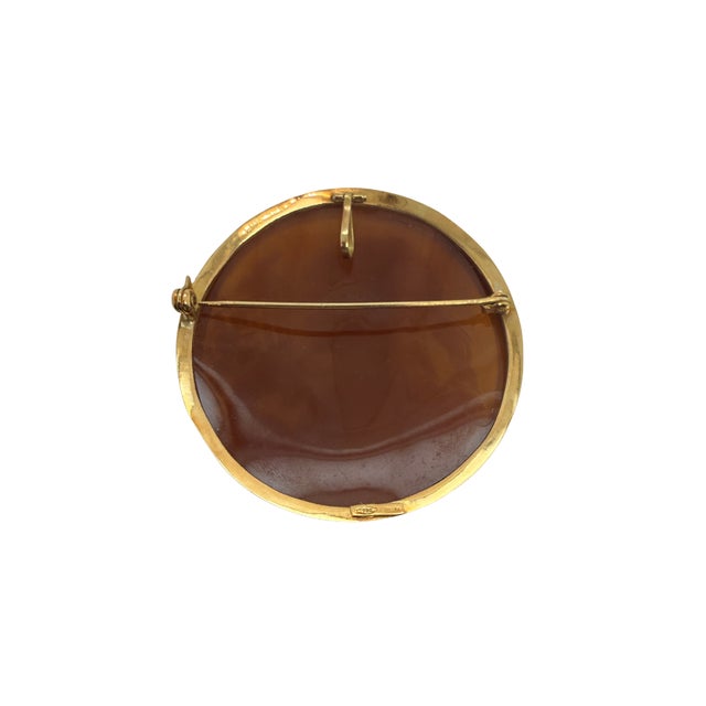 Antique 18k Gold Cameo Pendant, Woman With Pearls and Bird, Circa 1940 For Sale In Charlotte - Image 6 of 6