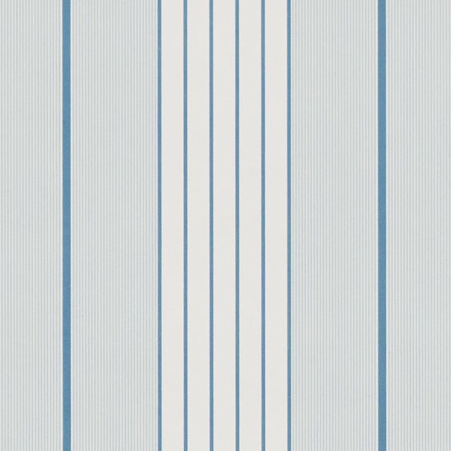 Traditional Schumacher Audrey Stripe Wallcovering In Blues For Sale - Image 3 of 6