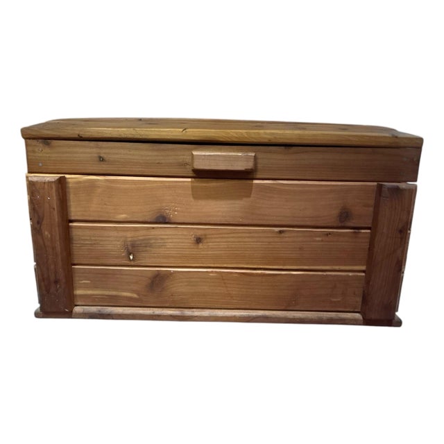 Vintage Handcrafted Keepsake Chest Box W/Lift Top Lid For Sale