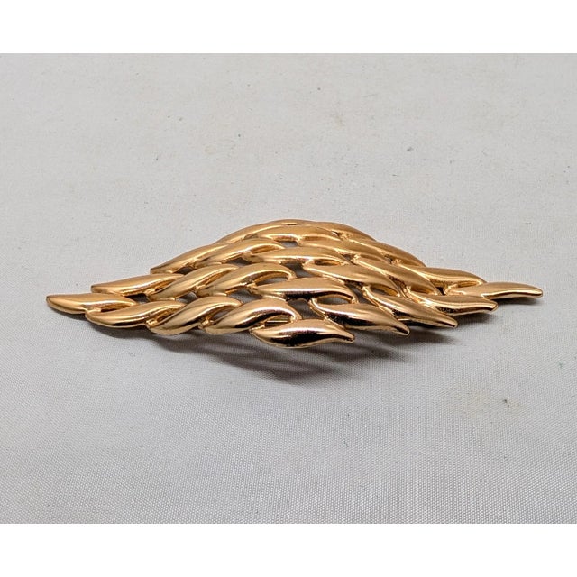Mid-Century Modern Vintage 1970 Signed Napier Goldtone Brooch For Sale - Image 3 of 7
