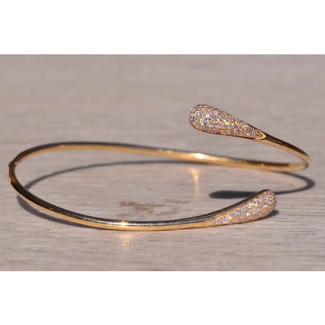 1990s The Korbel: Yellow Gold Flexible Diamond Bangle Bracelet For Sale - Image 5 of 7