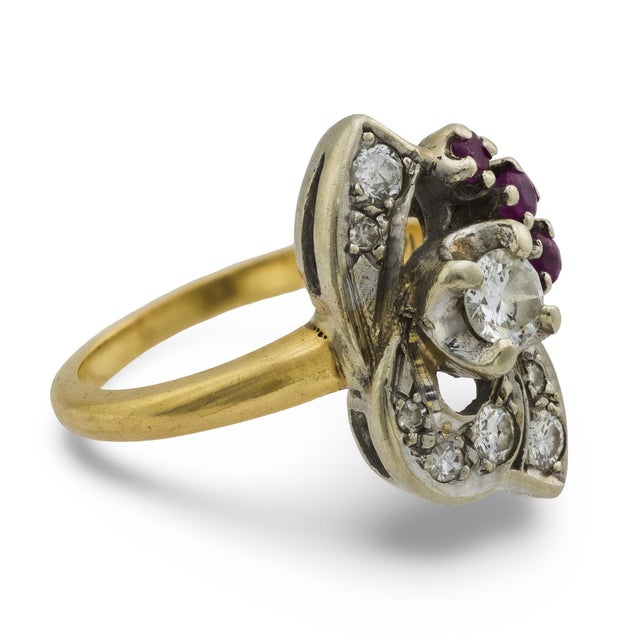 1940s 1940s Retro Ruby Diamond 14k Two Tone Gold Ring, Size 5.5 For Sale - Image 5 of 7