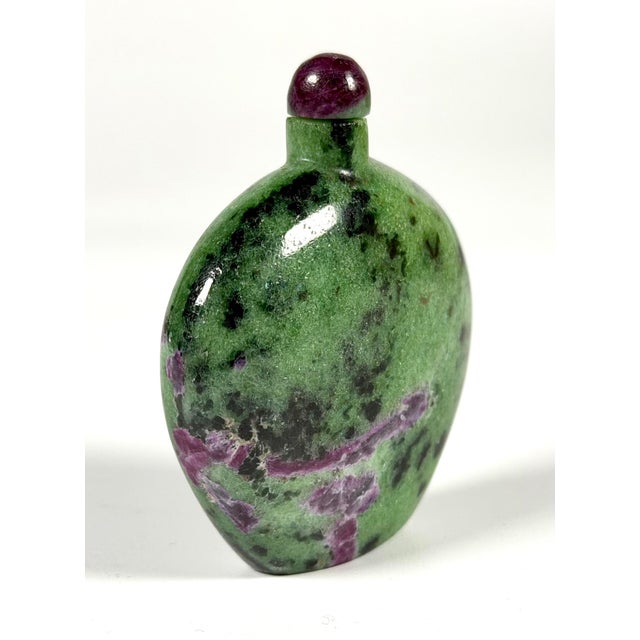Natural Ruby Zoisite Snuff Bottle Crystal Carving Heart Chakra Anyolite Pocket Flask just over 2 inches Up for sale is a...