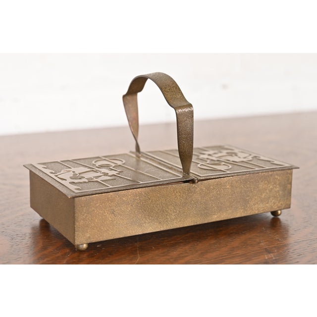 A beautiful Arts & Crafts period Nautical gilt bronze cedar lined humidor cigar box with handle By Silver Crest (the mark...