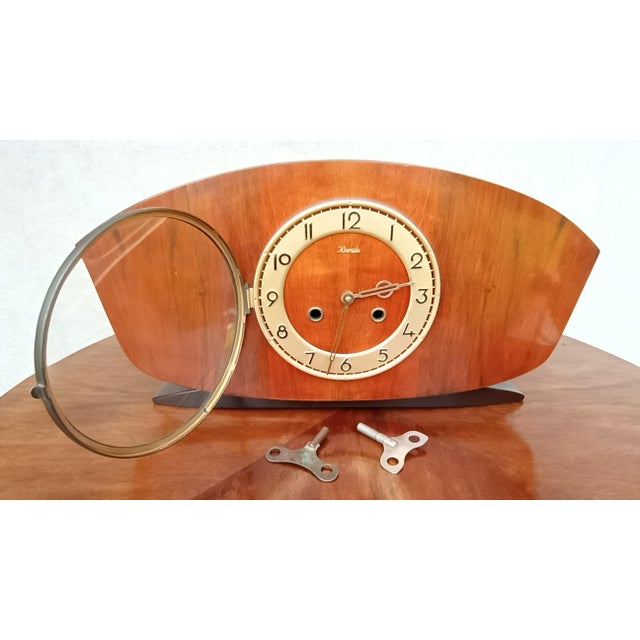 Beautiful mechanical mantel clock by KIENZLE made in 1949. It is fully functional and accurate. They jingle a tune for the...